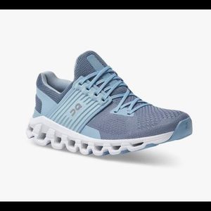 Brand New ON cloudswift Women’s athletic running shoes 7.5